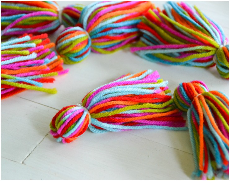 yarn tassle garland
