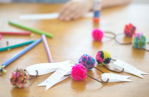 pom pom hair ties